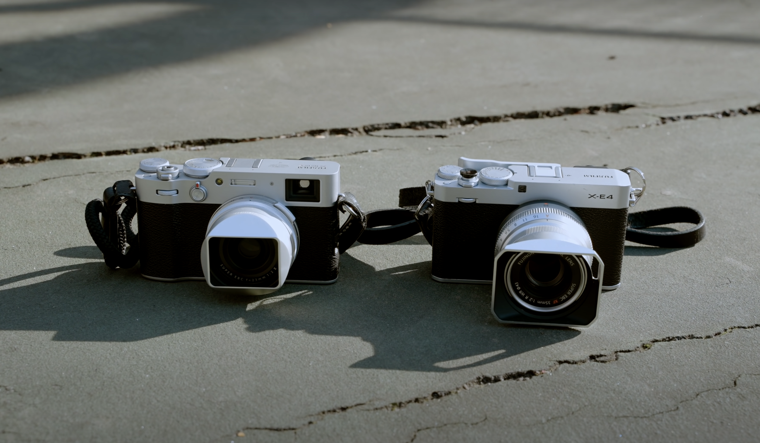 ■6877ショット■ FUJIFILM X-E4 ボディ 富士フイルム - □6877ショット□ FUJIFILM X-E4 ボディの通販 by
